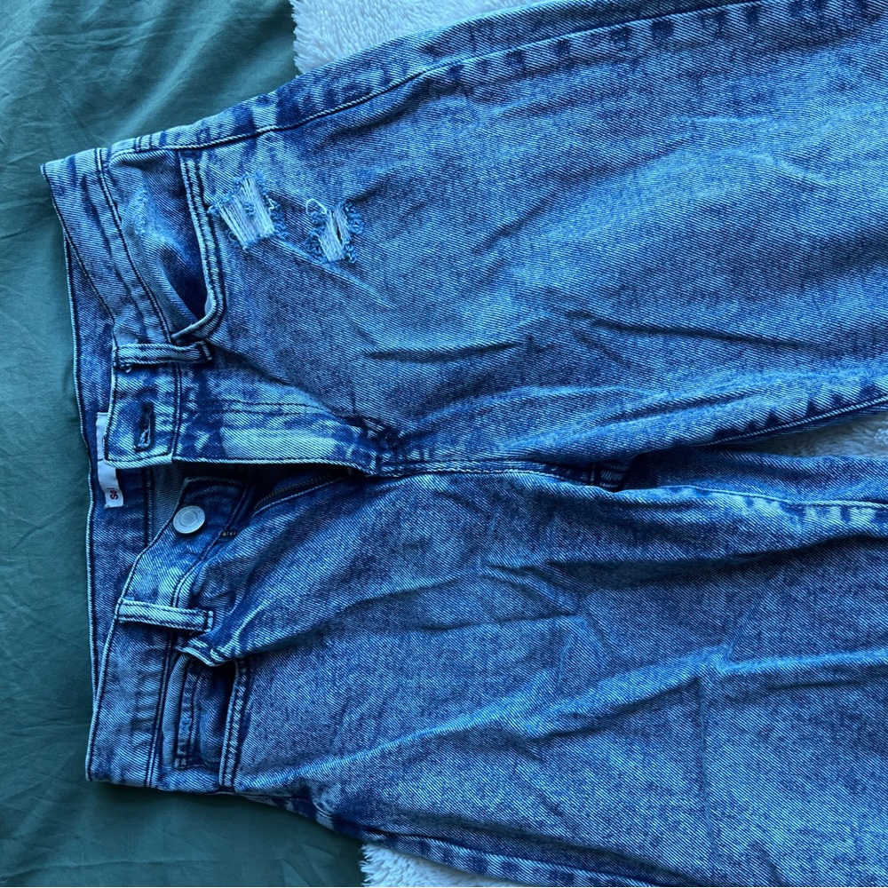 Women’s jeans
